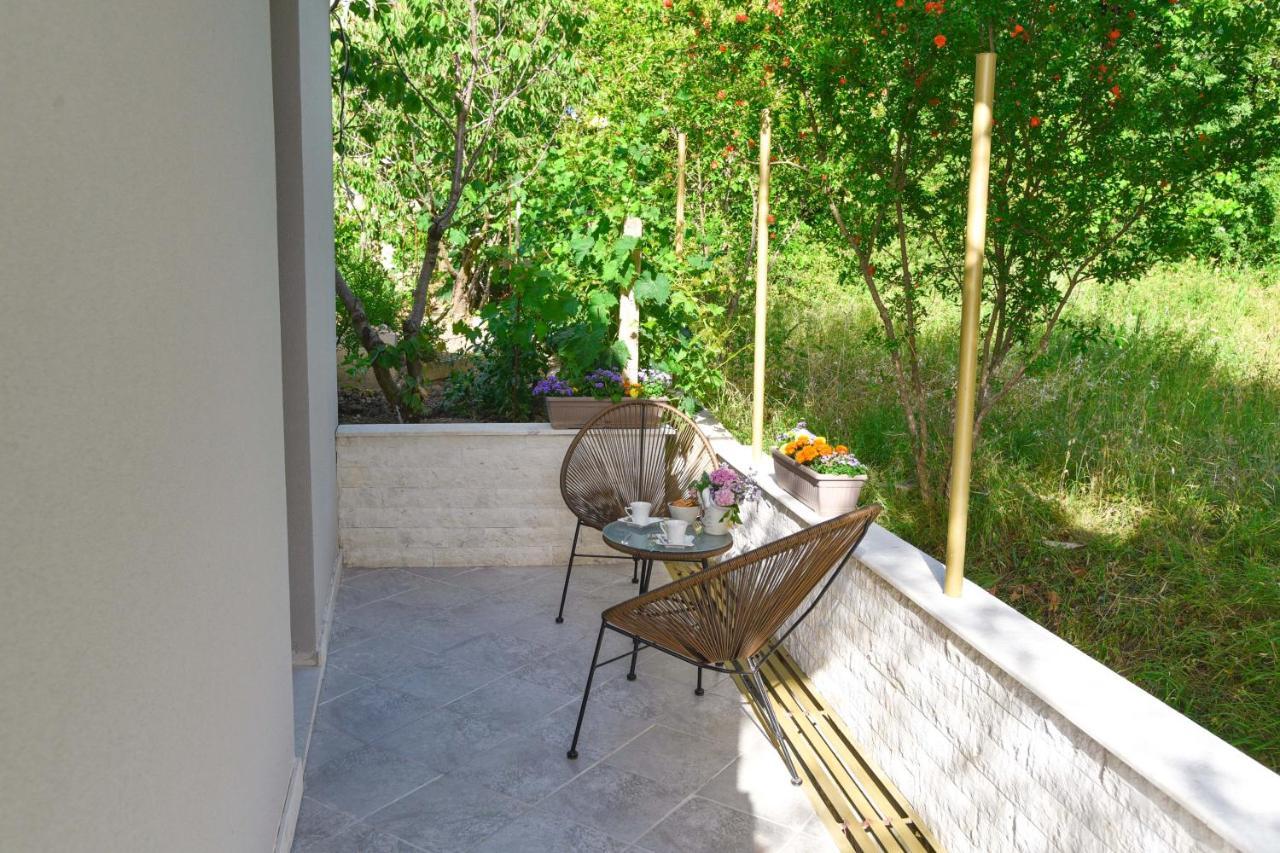 Verbalj Apartment With Swimming Pool Kotor Extérieur photo