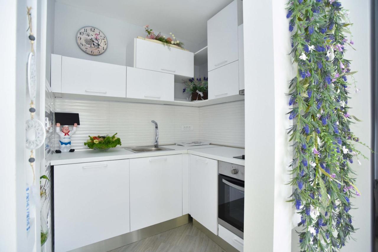 Verbalj Apartment With Swimming Pool Kotor Extérieur photo